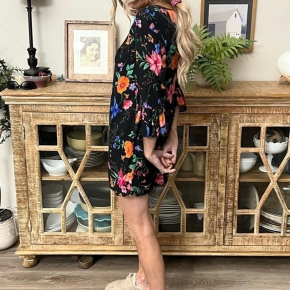 Old Navy Flower Print Shift Dress - Picture 11 of 11